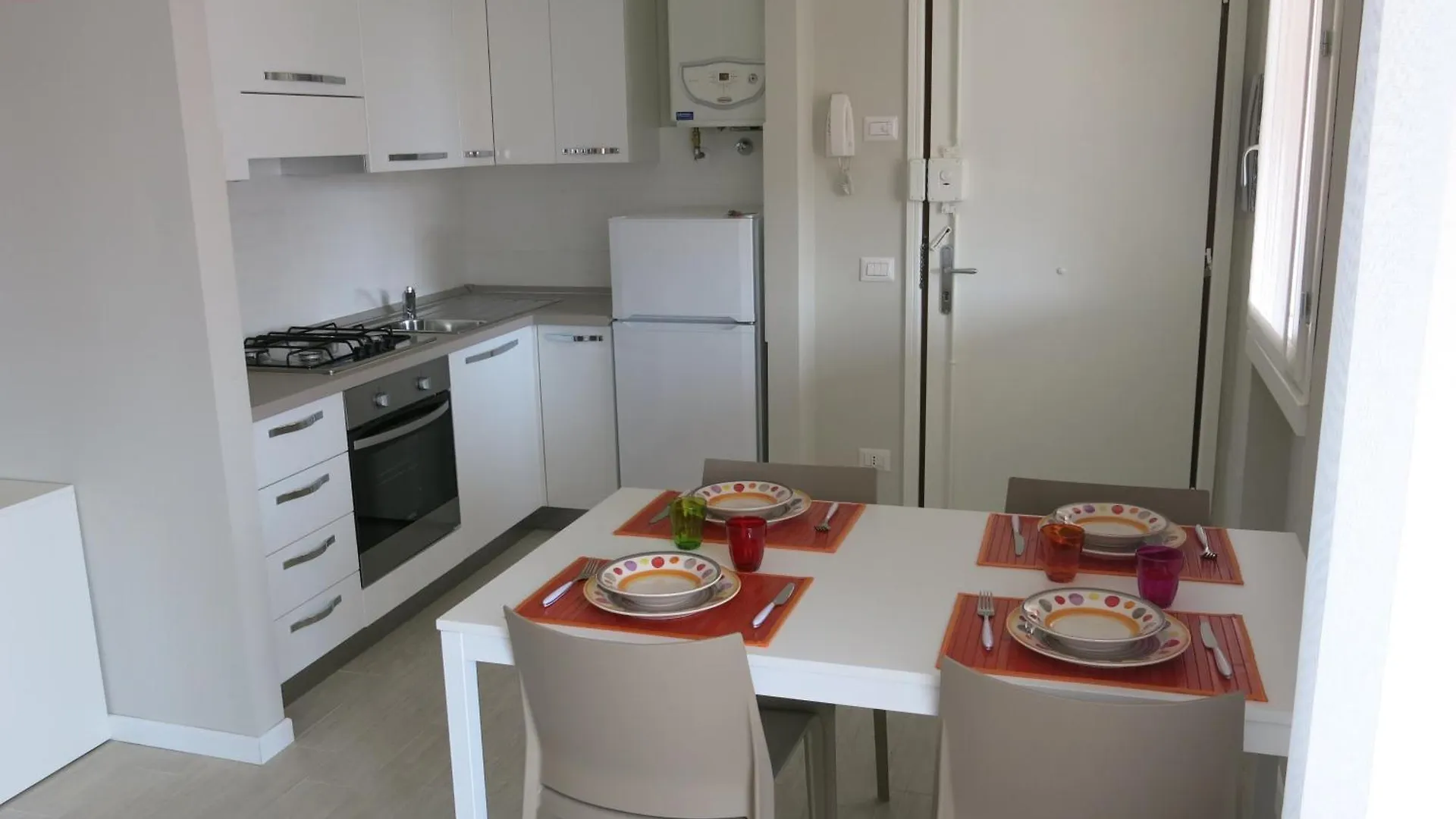 Residenza Dei Pini Apartment Desenzano del Garda